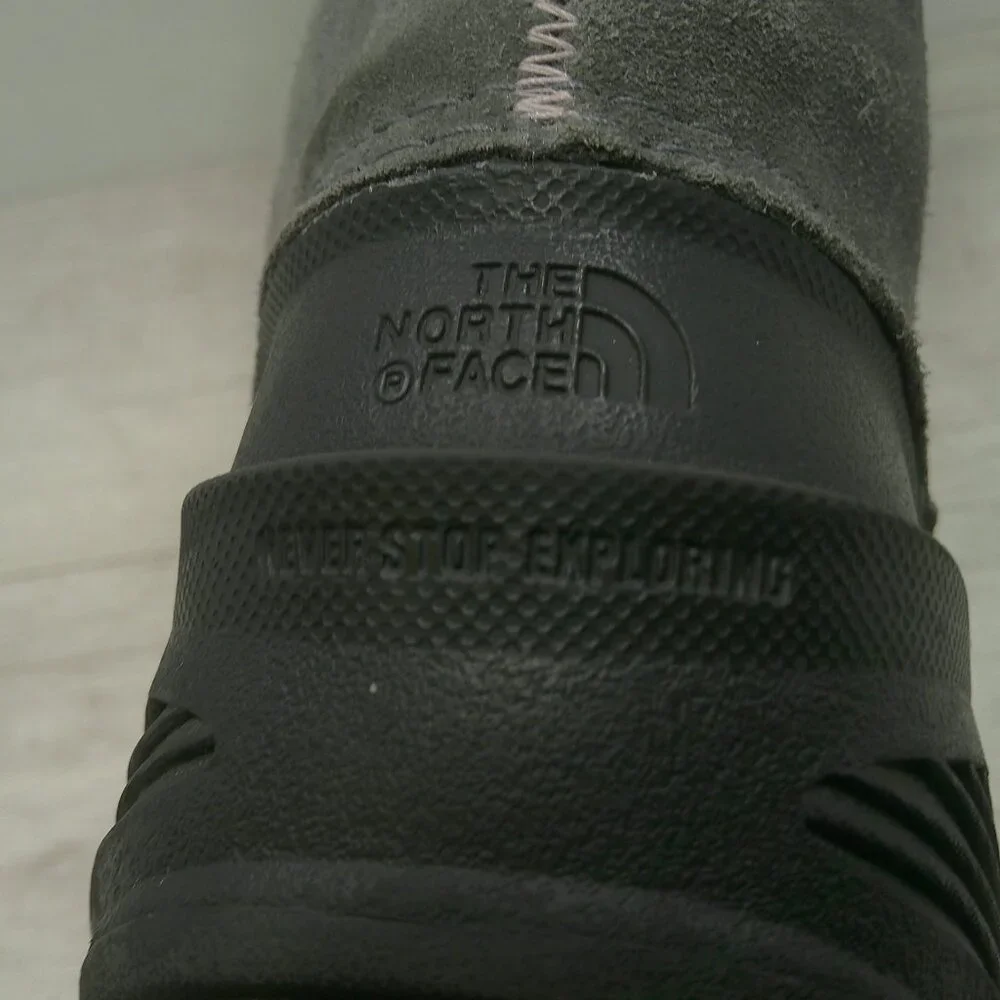 The North Face Shellista Lace up Gray Pink Waterproof Winter Snow Boot Size 3